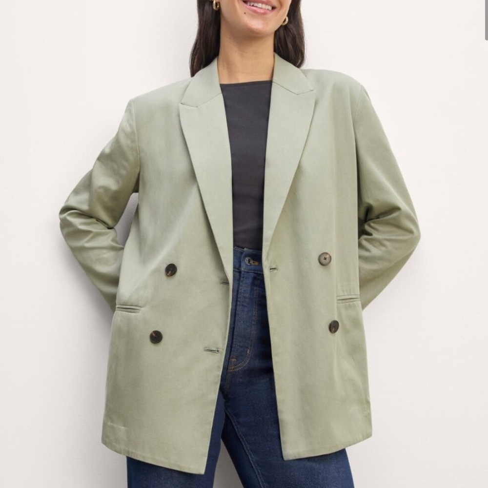 Everlane Green Blazer with Structured Shoulders